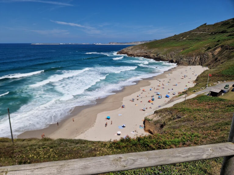 playa naturista combouzas galicia 768x576